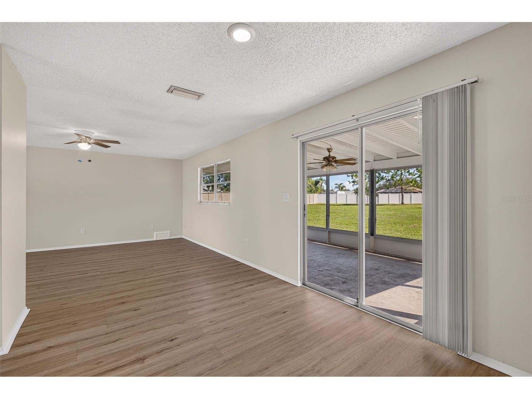 7502 Pond Circle Spring Hill FL 34606 TB8532722 image12