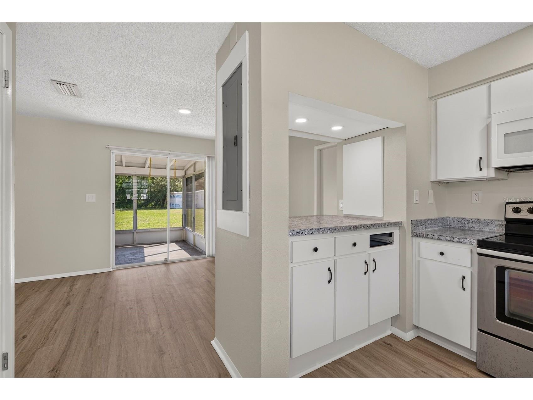 7502 Pond Circle Spring Hill FL 34606 TB8532722 image15