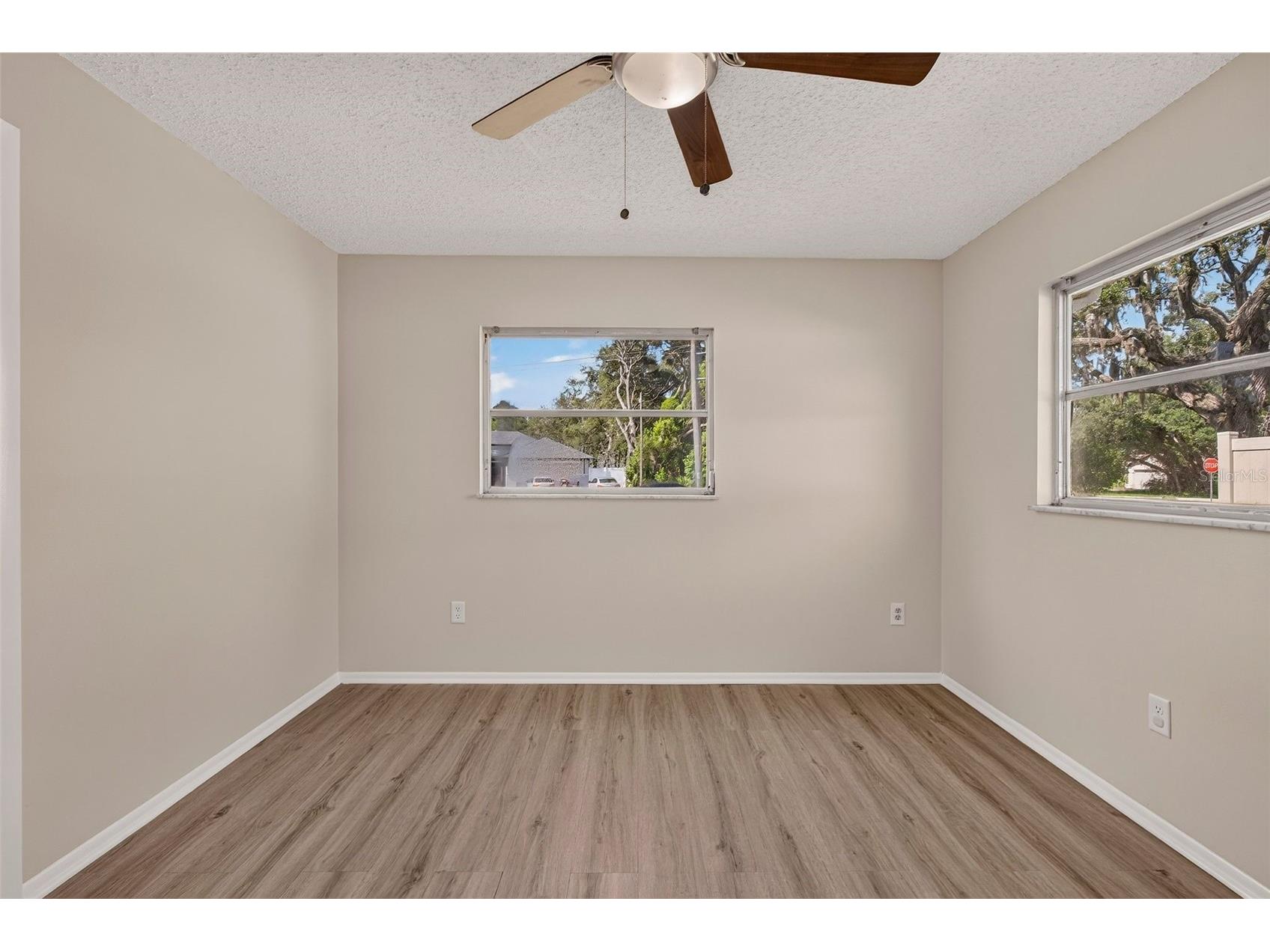 7502 Pond Circle Spring Hill FL 34606 TB8532722 image23
