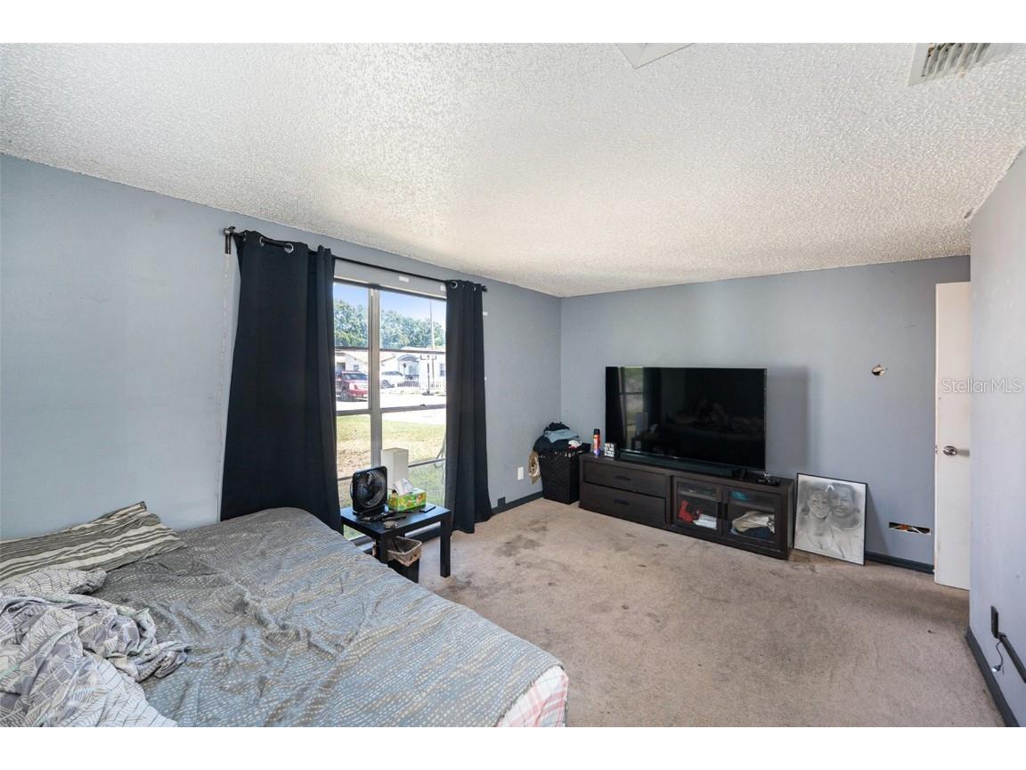 7502 Pond View Court Tampa FL 33615 TB8440049 image17