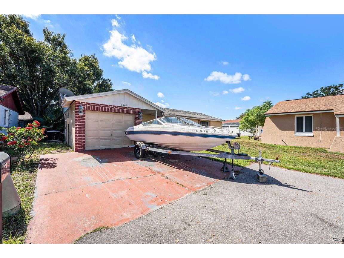 7502 Pond View Court Tampa FL 33615 TB8440049 image2