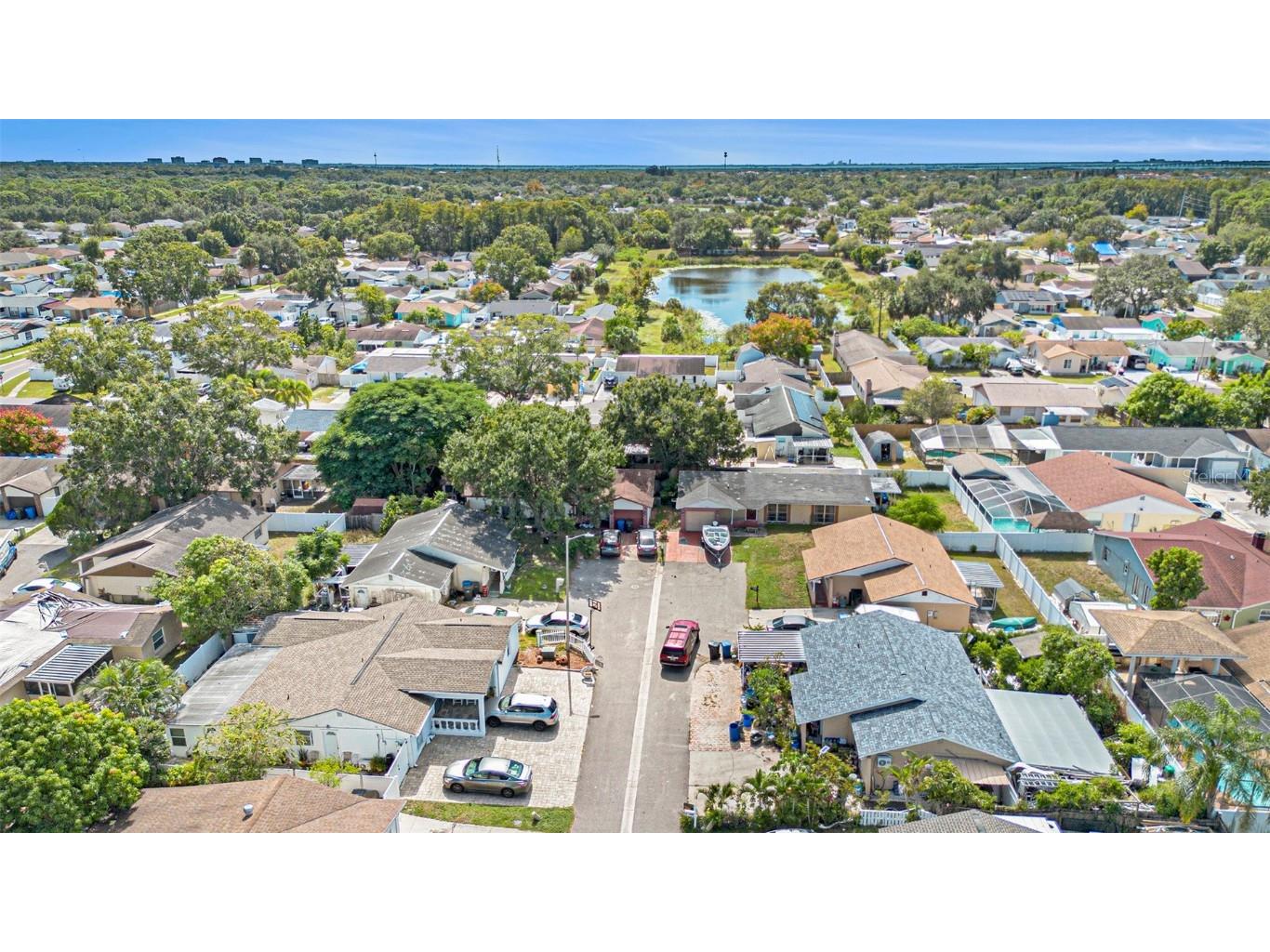 7502 Pond View Court Tampa FL 33615 TB8440049 image31