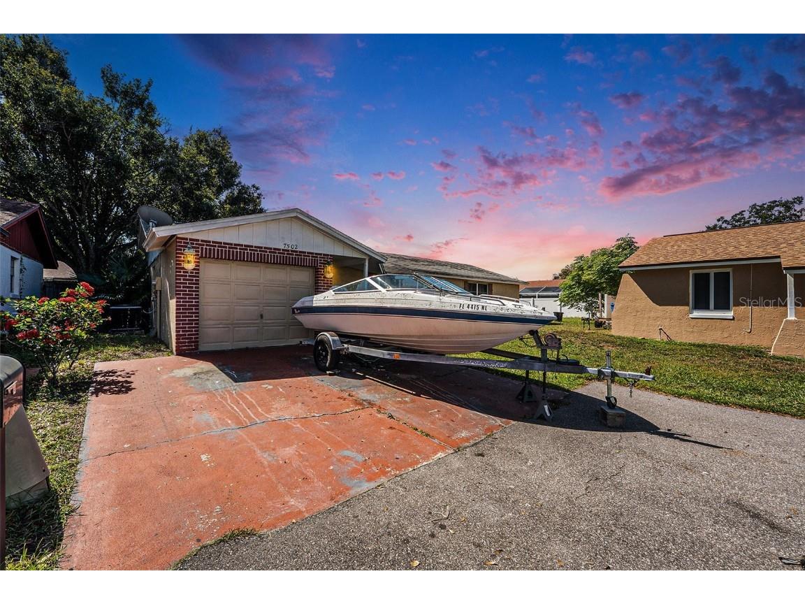 7502 Pond View Court Tampa FL 33615 TB8440049 image33