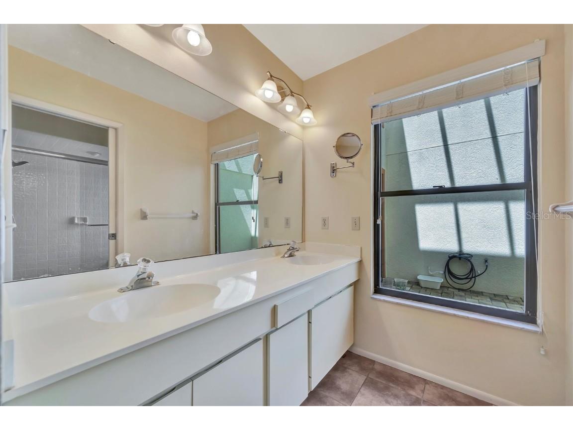 7503 4th Avenue W Bradenton FL 34209 A4660557 image27