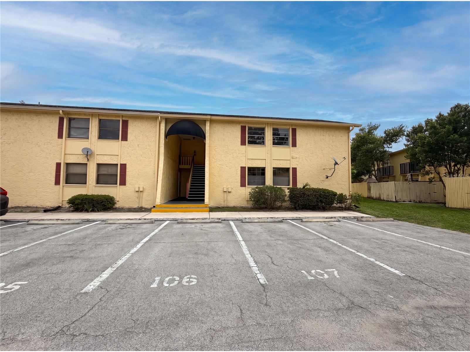 7503 Dolonita Drive Tampa FL 33615 TB8515834 image1