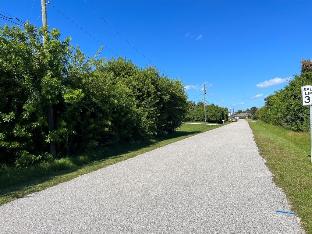 7503 Escondido Street Englewood FL 34224 D6133026 image1