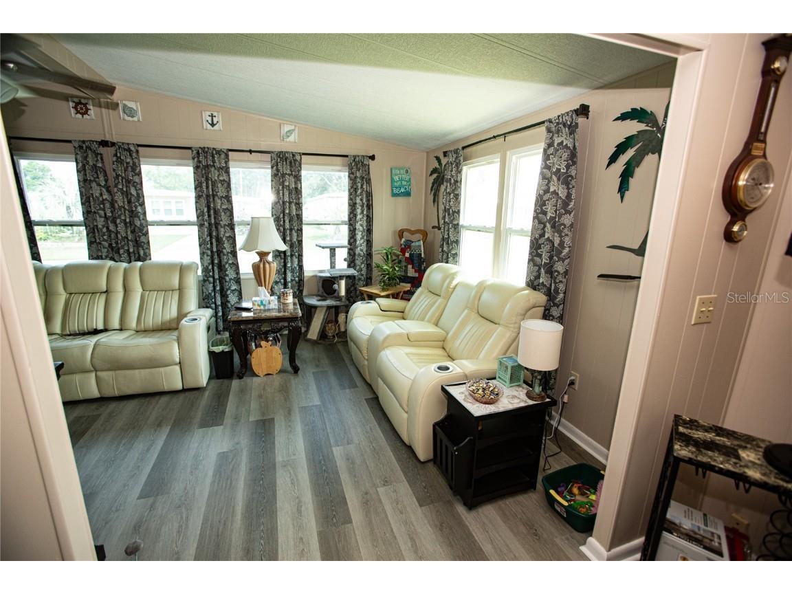 7504 Country Club Drive Brooksville FL 34613 W7874629 image13