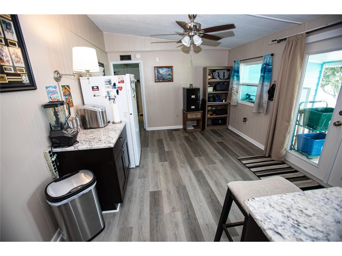 7504 Country Club Drive Brooksville FL 34613 W7874629 image37