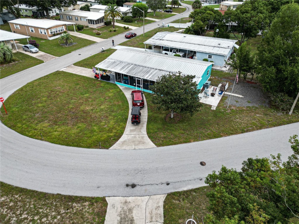 7504 Country Club Drive Brooksville FL 34613 W7874629 image57