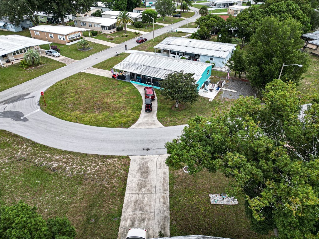 7504 Country Club Drive Brooksville FL 34613 W7874629 image59