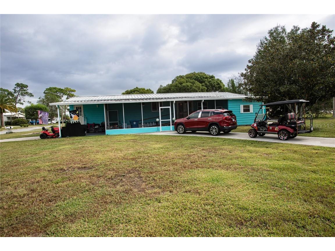 7504 Country Club Drive Brooksville FL 34613 W7874629 image6