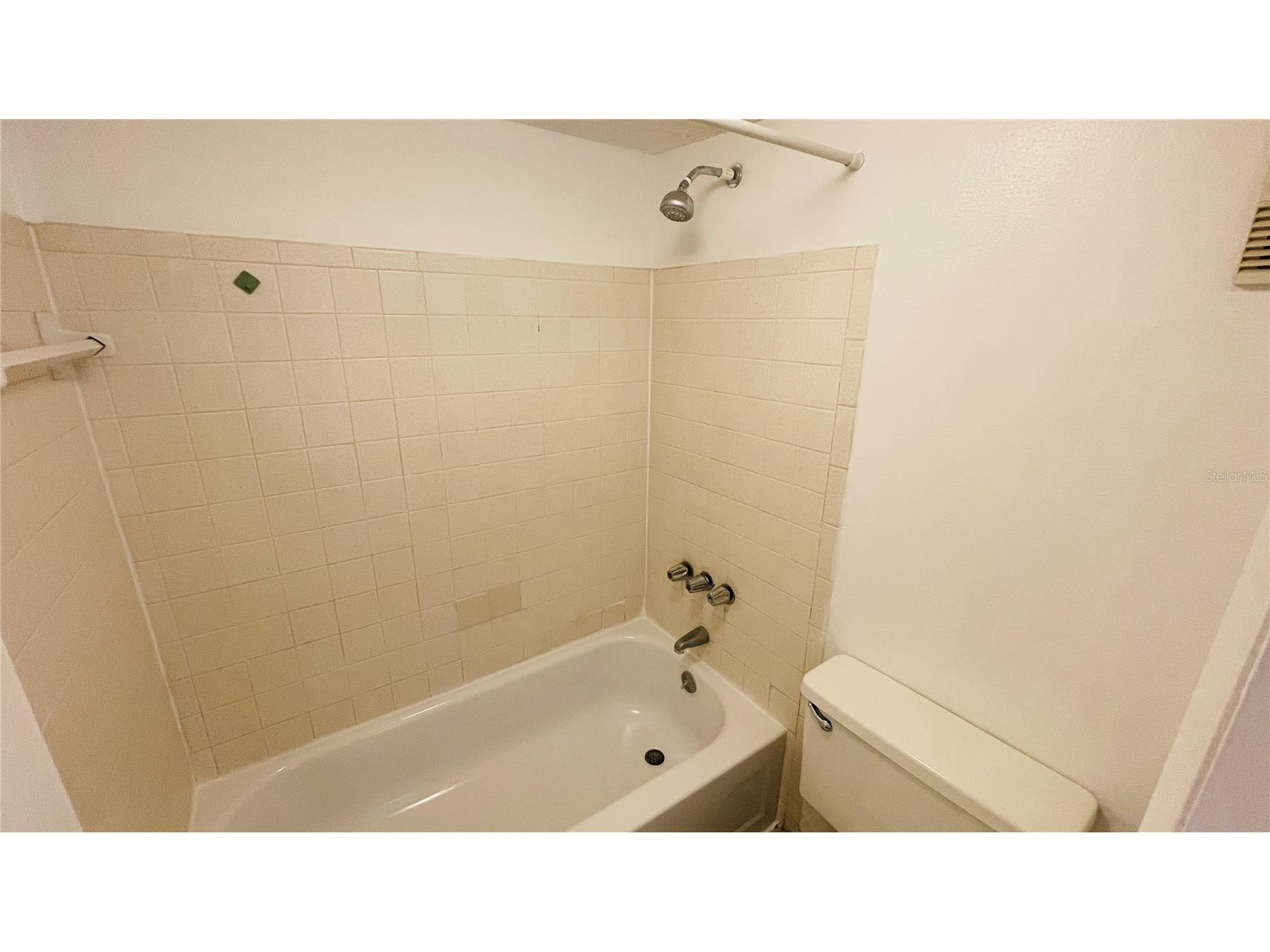7504 Needle Leaf Place #68 Tampa FL 33617 O6393917 image19