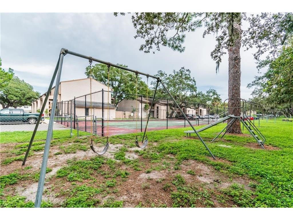 7504 Needle Leaf Place #68 Tampa FL 33617 O6393917 image32