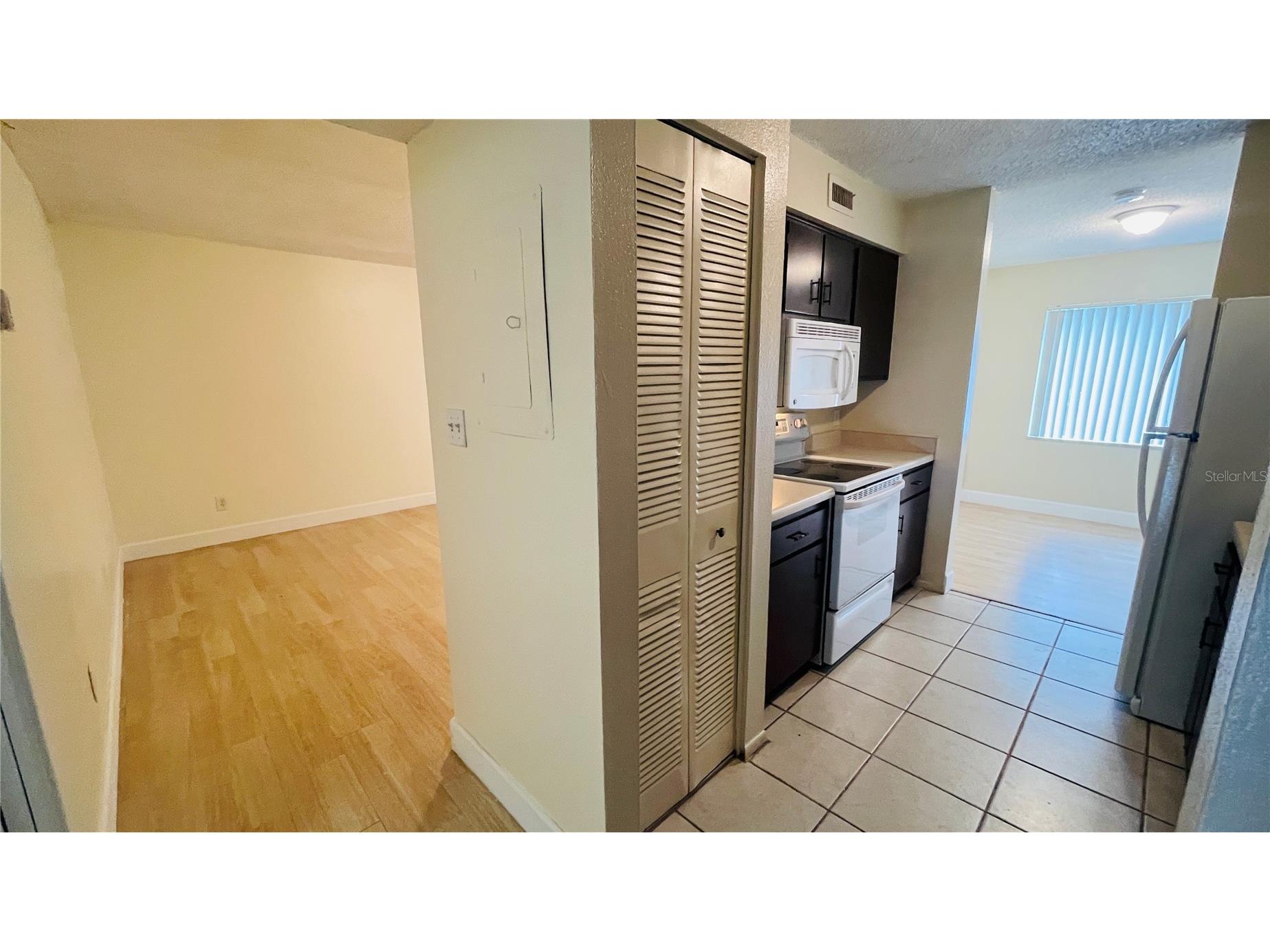 7504 Needle Leaf Place #68 Tampa FL 33617 O6393917 image4