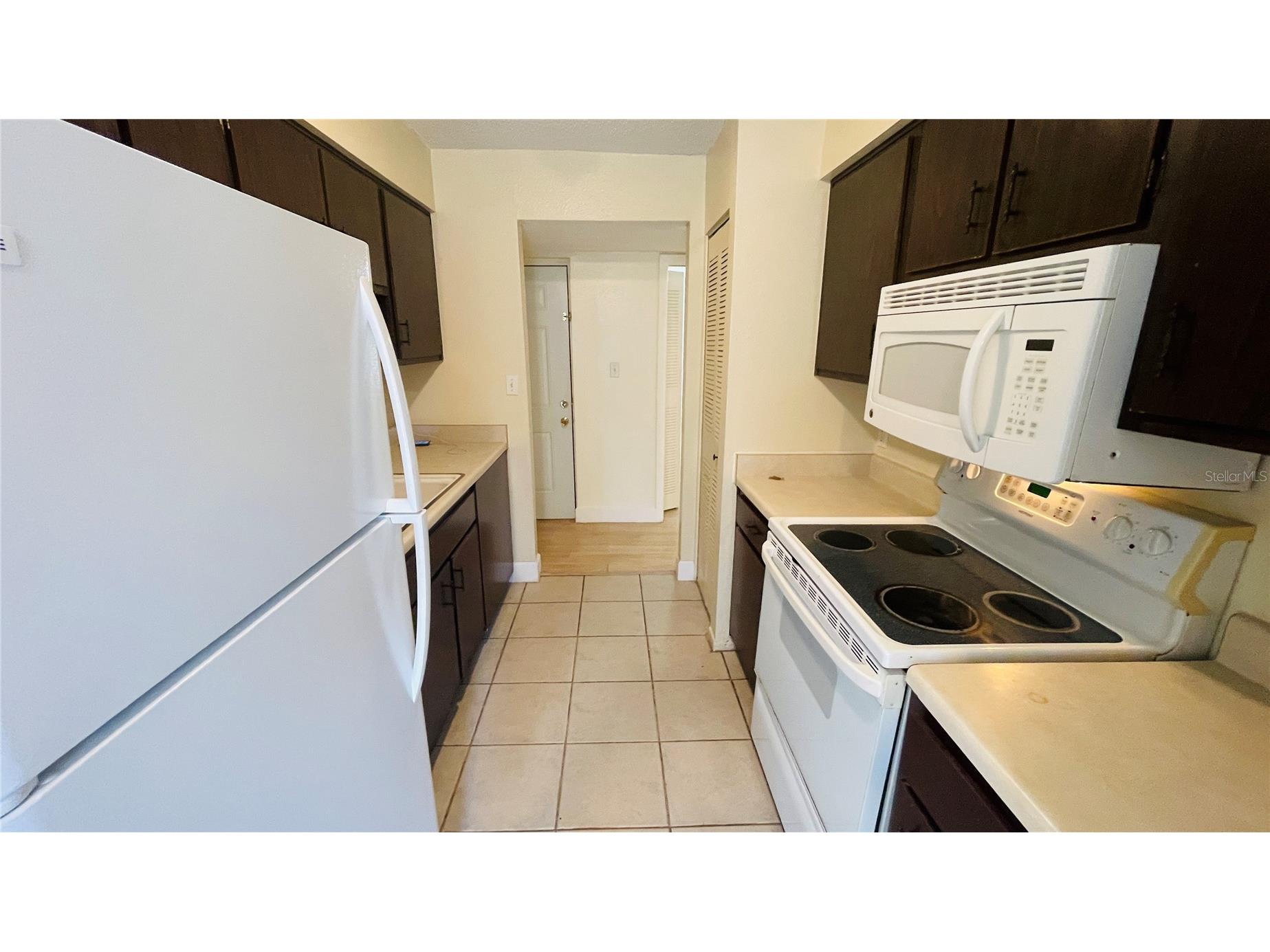 7504 Needle Leaf Place #68 Tampa FL 33617 O6393917 image7