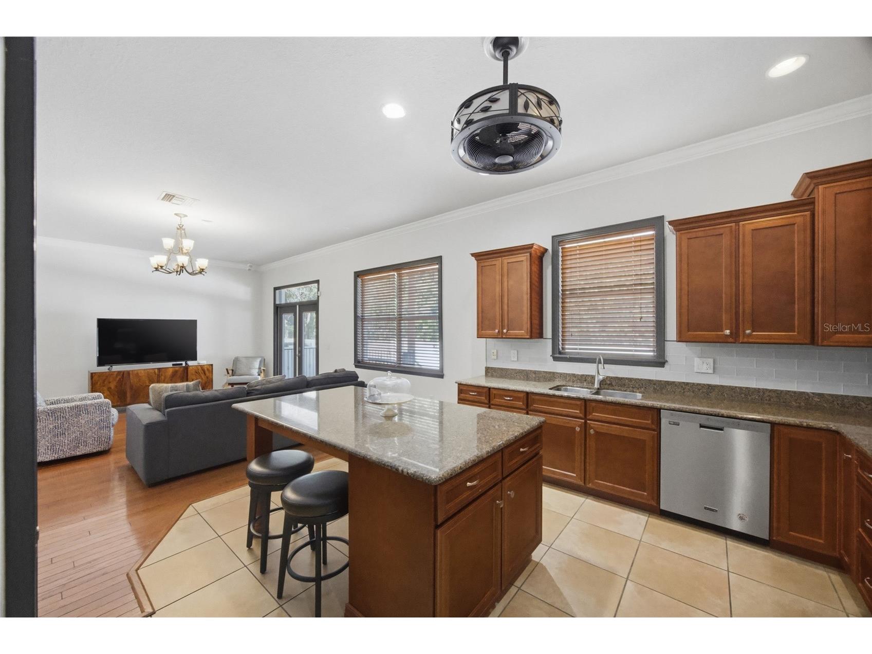 7504 S West Shore Boulevard Tampa FL 33616 TB8486936 image15