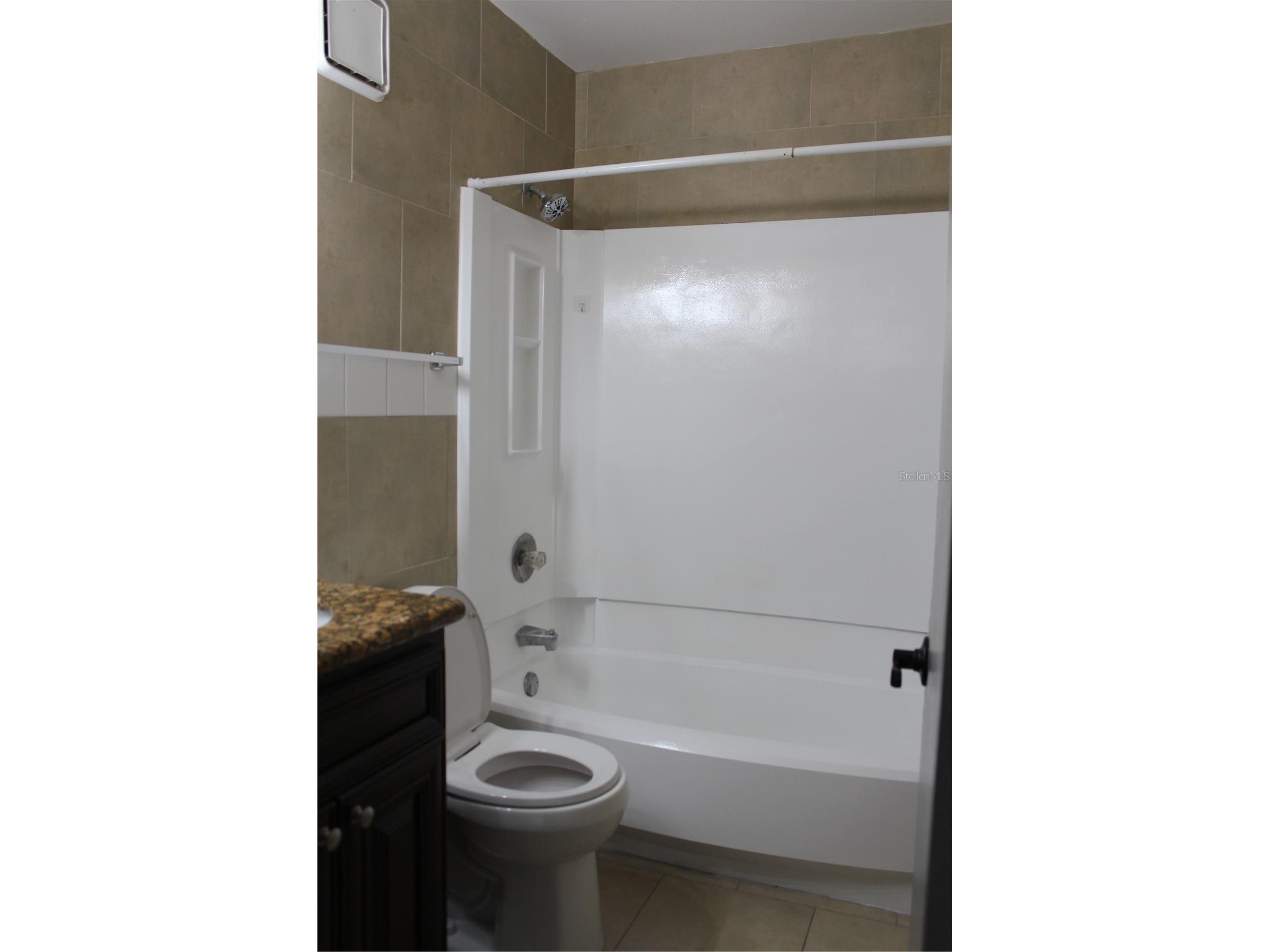 7504 Timberstone Drive #13G Tampa FL 33615 TB8506331 image6