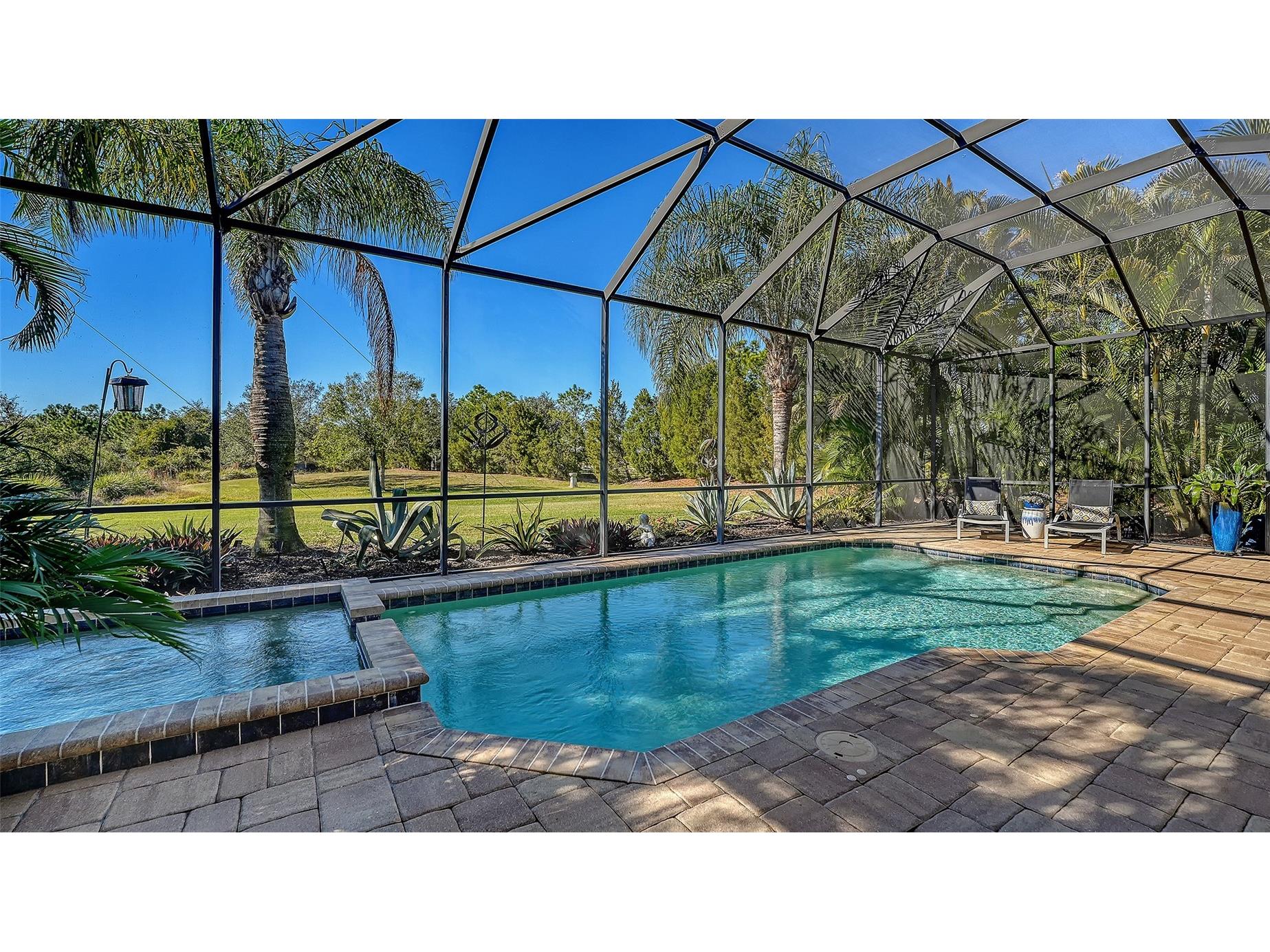 7504 Windy Hill Cove Lakewood Ranch FL 34202 A4677125 image3