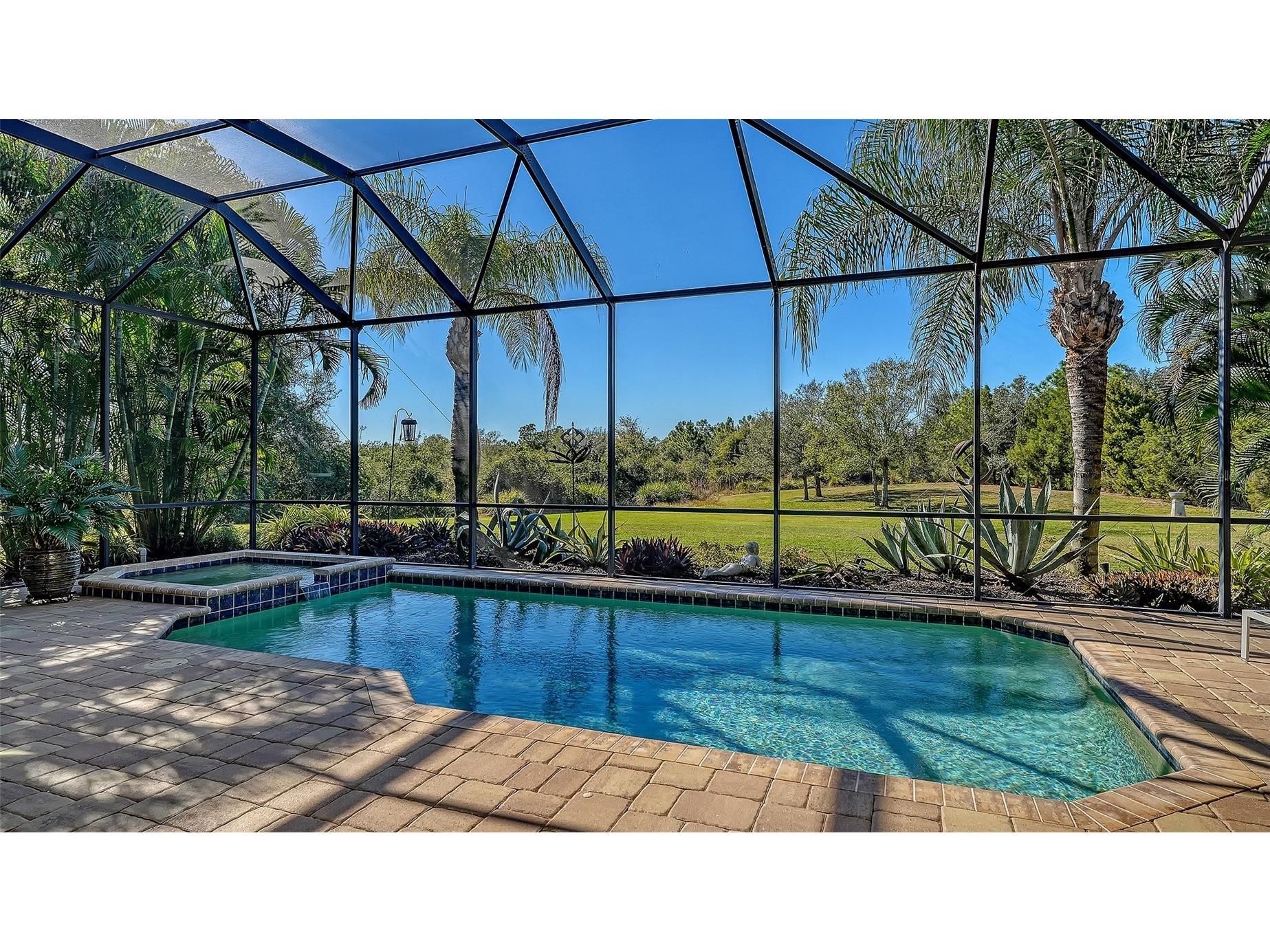 7504 Windy Hill Cove Lakewood Ranch FL 34202 A4677125 image43