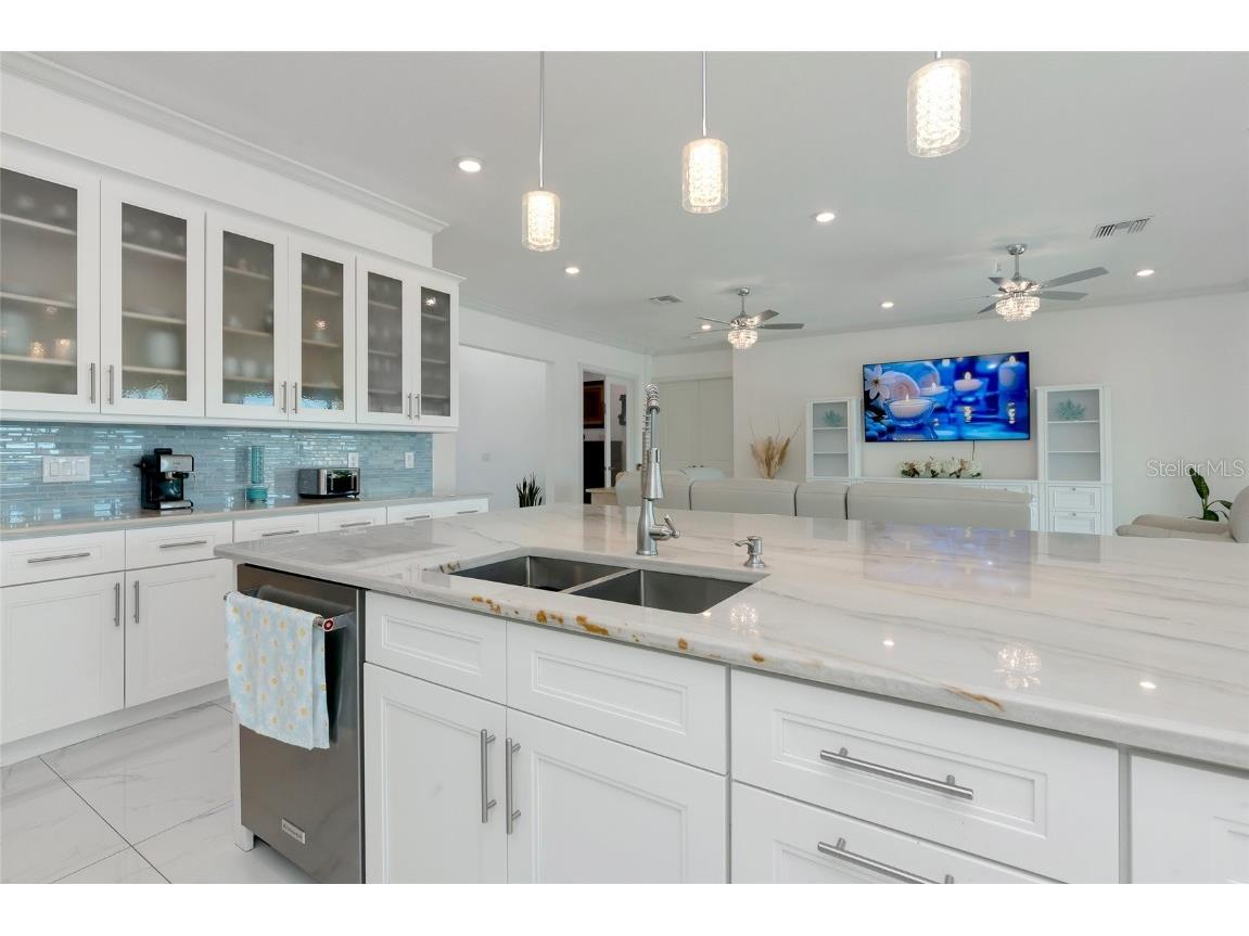 7505 27th Avenue W Bradenton FL 34209 A4672807 image14