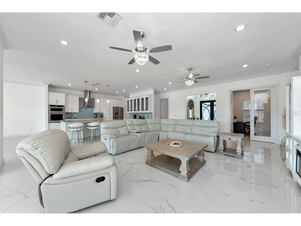 7505 27th Avenue W Bradenton FL 34209 A4672807 image17