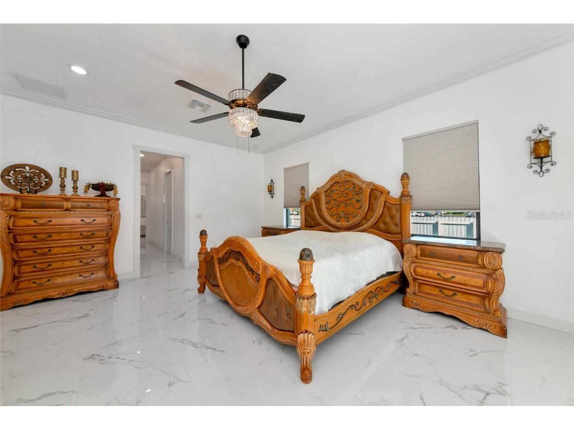 7505 27th Avenue W Bradenton FL 34209 A4672807 image28