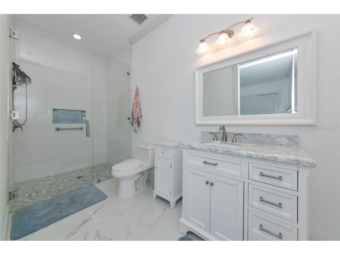 7505 27th Avenue W Bradenton FL 34209 A4672807 image40