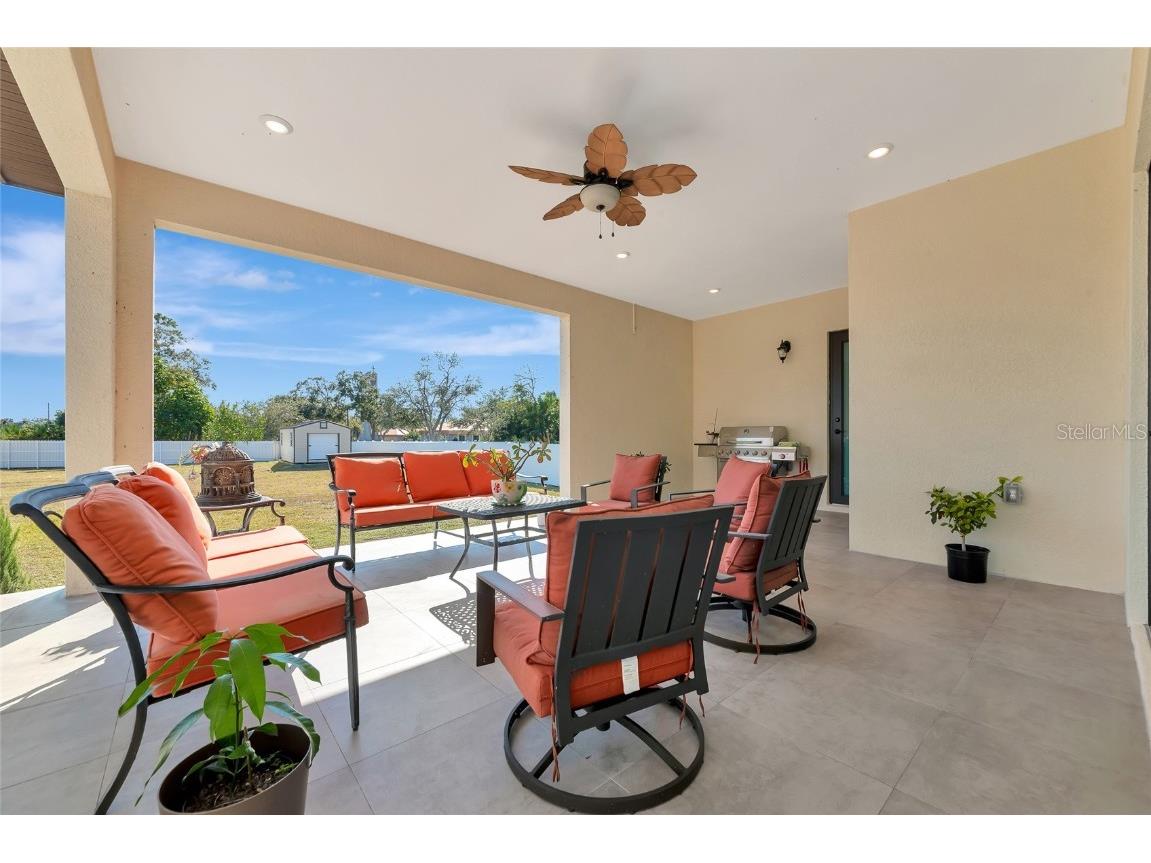 7505 27th Avenue W Bradenton FL 34209 A4672807 image47