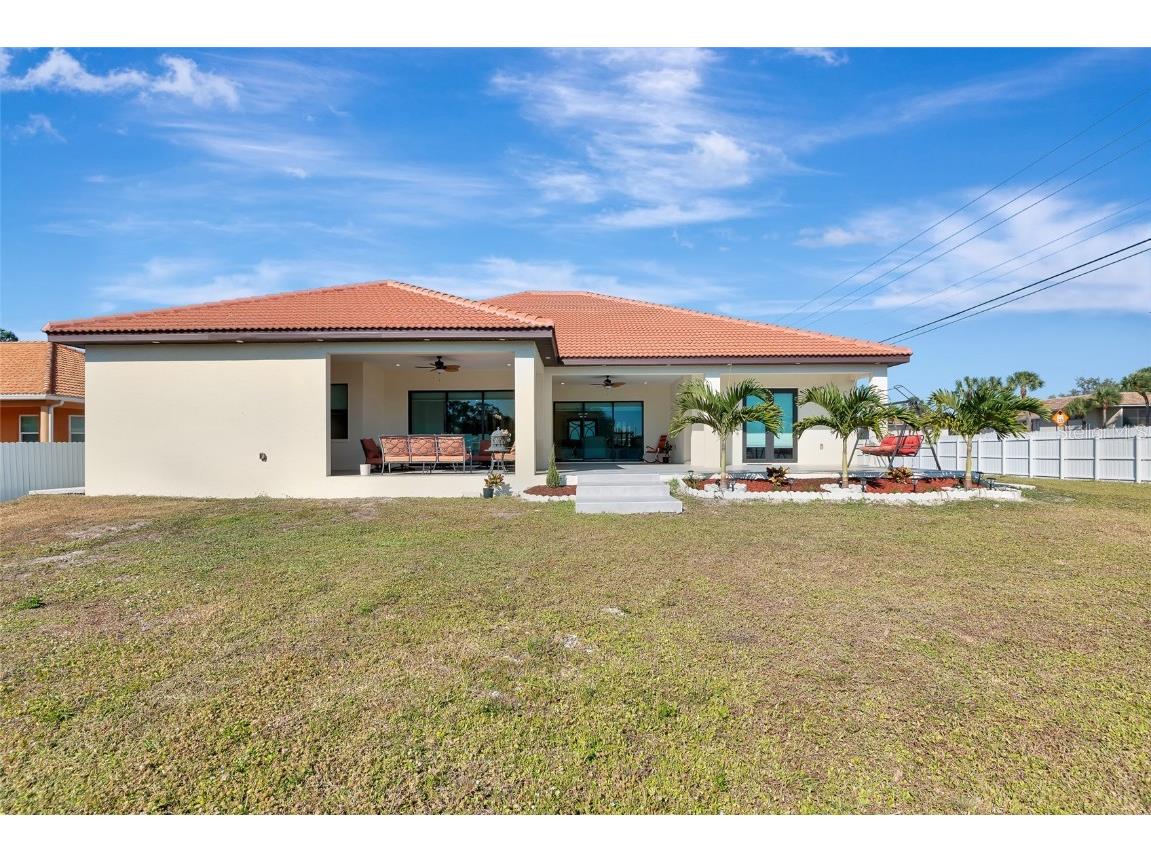 7505 27th Avenue W Bradenton FL 34209 A4672807 image53