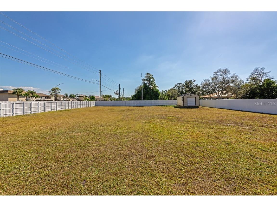 7505 27th Avenue W Bradenton FL 34209 A4672807 image54