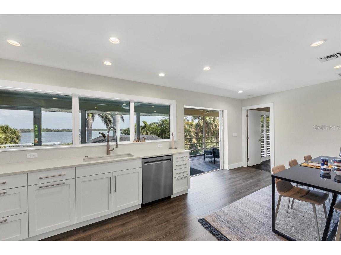 7505 Manasota Key Rd Englewood FL 34223 - LEMON BAY/INTRACOASTAL WATERWA D6142587 image10