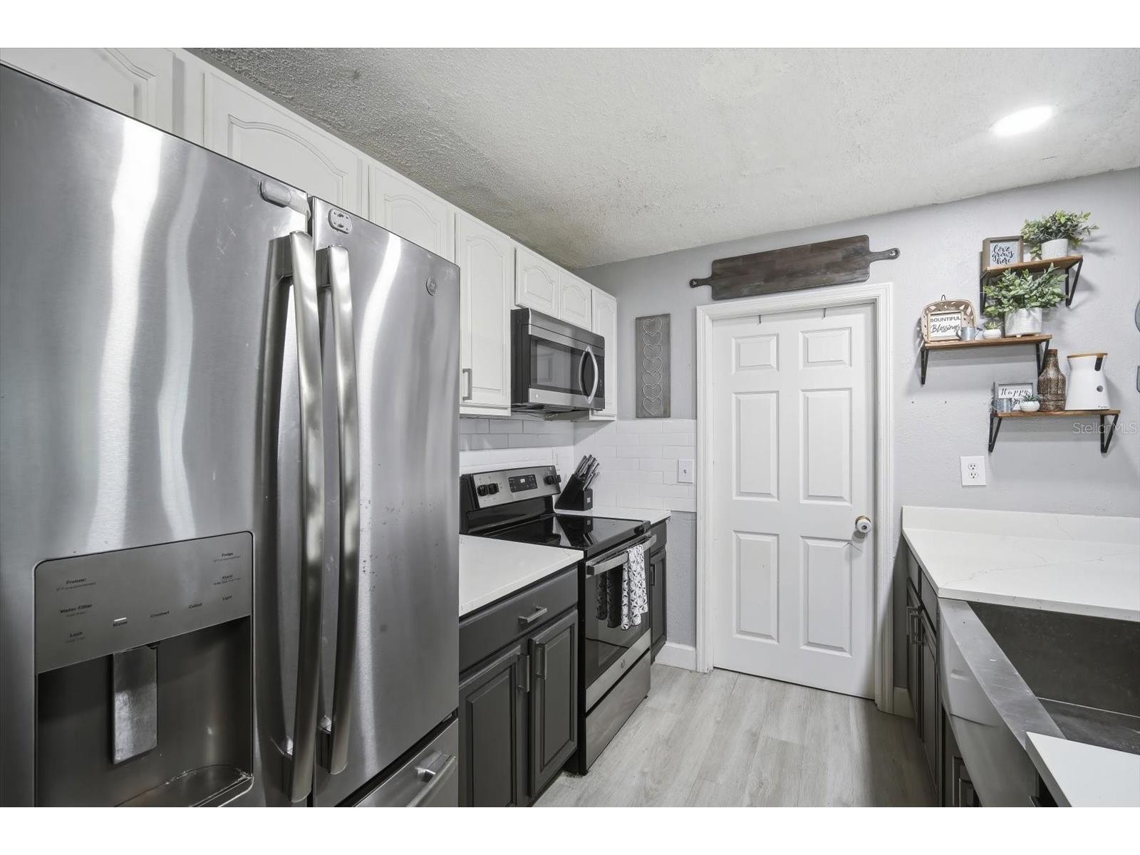 7506 Coral Vine Lane Tampa FL 33619 TB8525491 image8