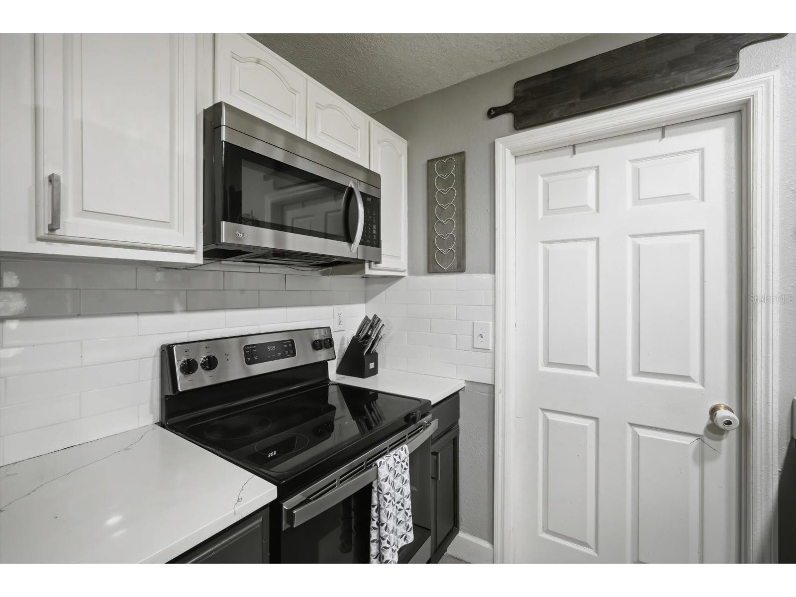 7506 Coral Vine Lane Tampa FL 33619 TB8525491 image9