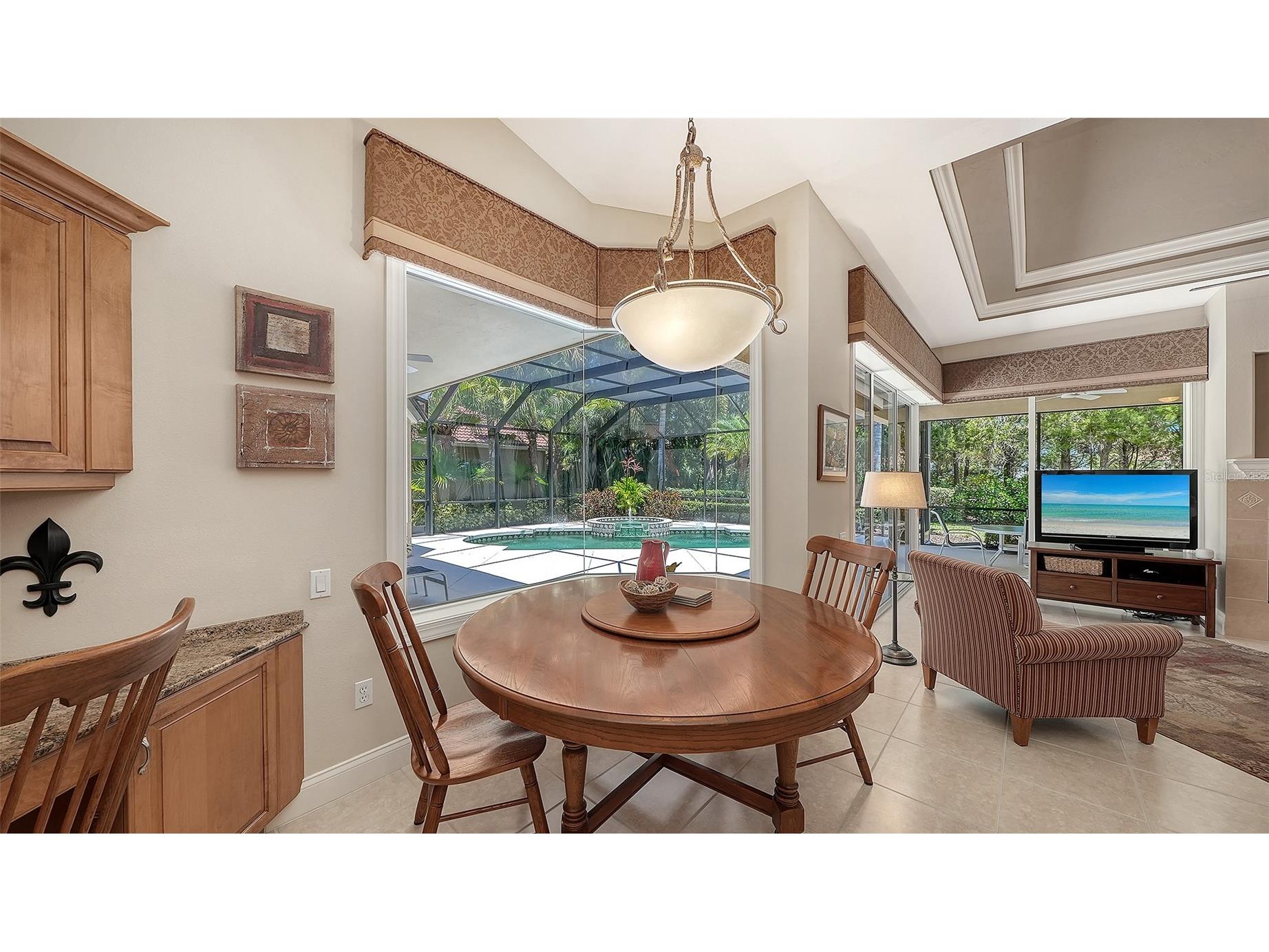 7507 Abbey Glen Bradenton FL 34202 A4692958 image10