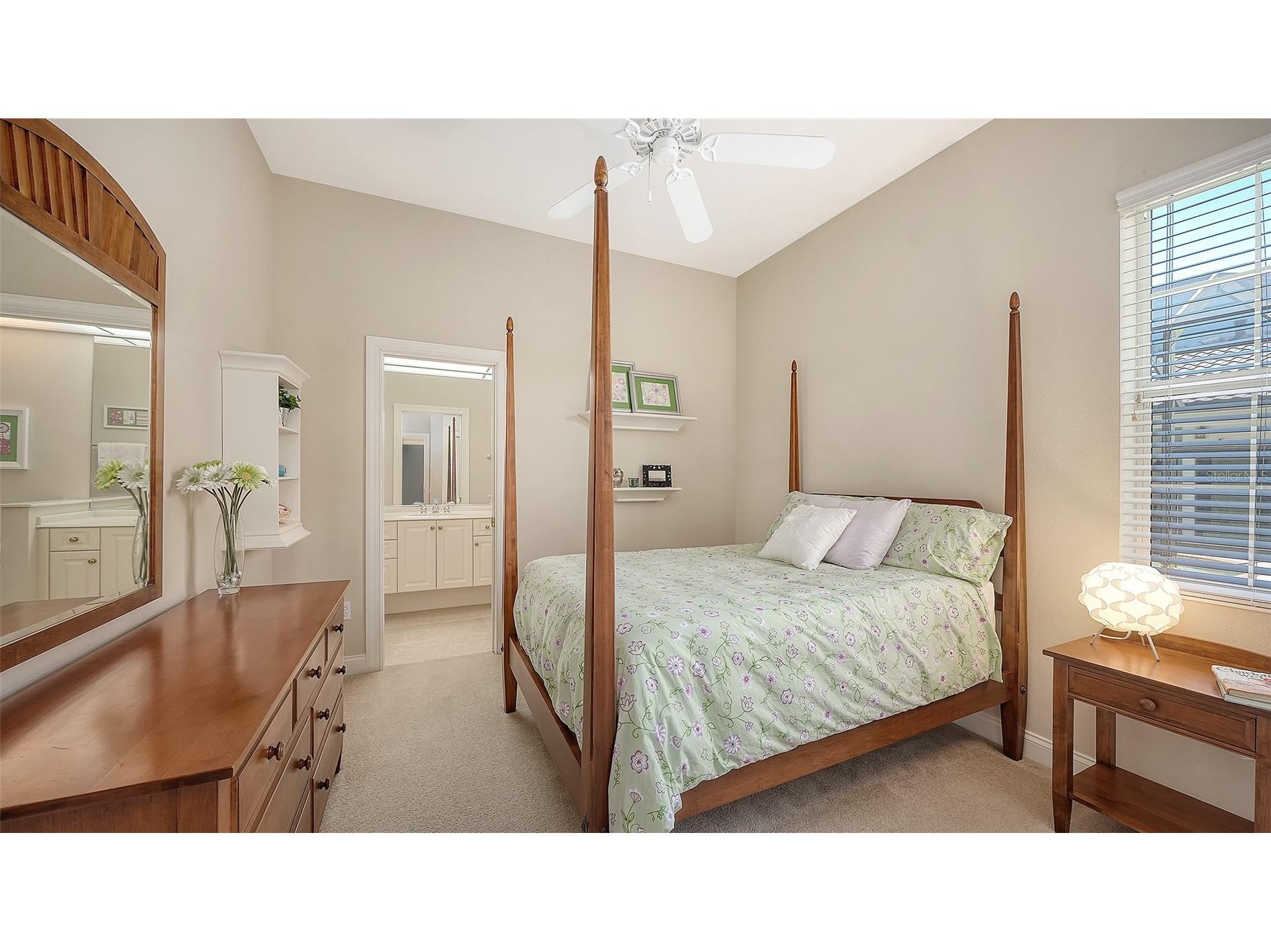 7507 Abbey Glen Bradenton FL 34202 A4692958 image30