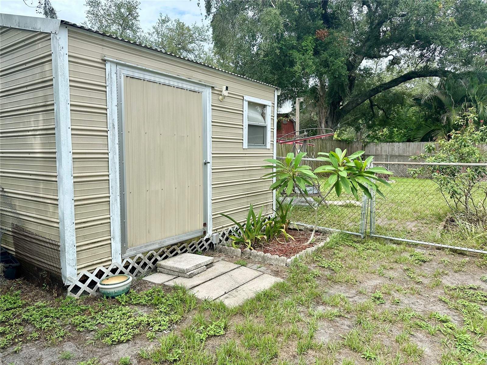 7507 Coral Vine Lane Tampa FL 33619 TB8531239 image24