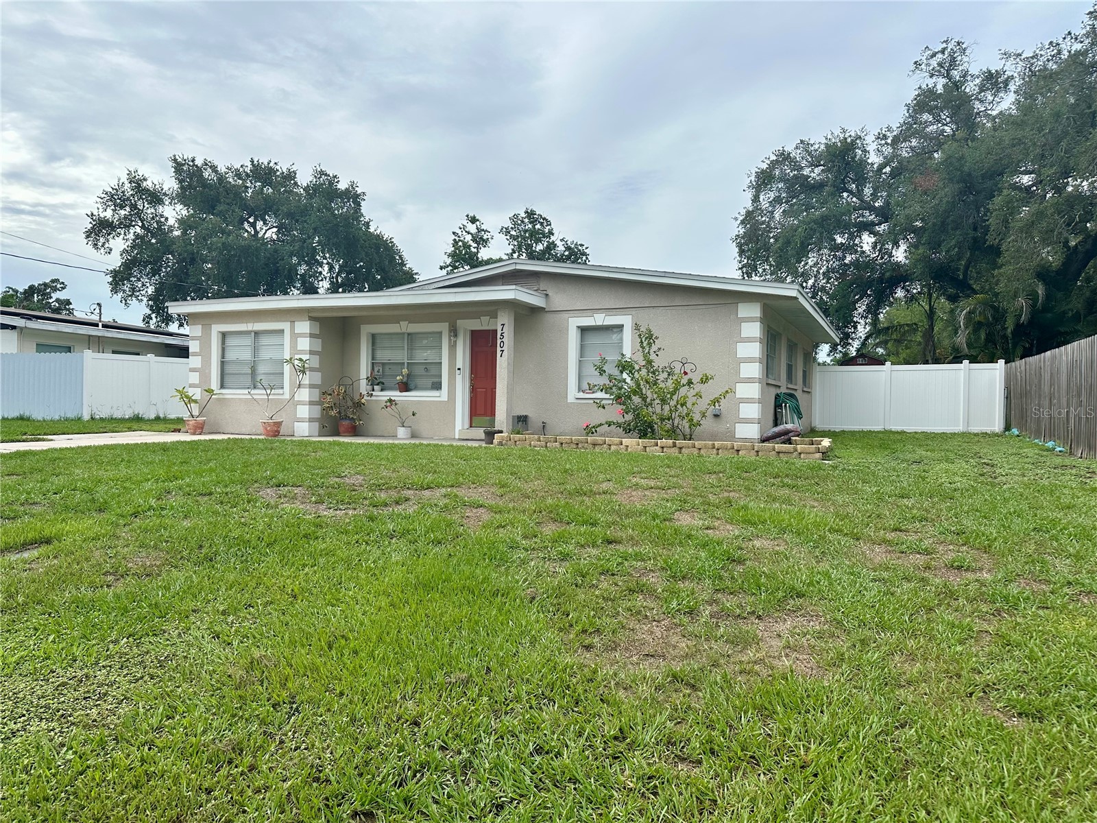 7507 Coral Vine Lane Tampa FL 33619 TB8531239 image3