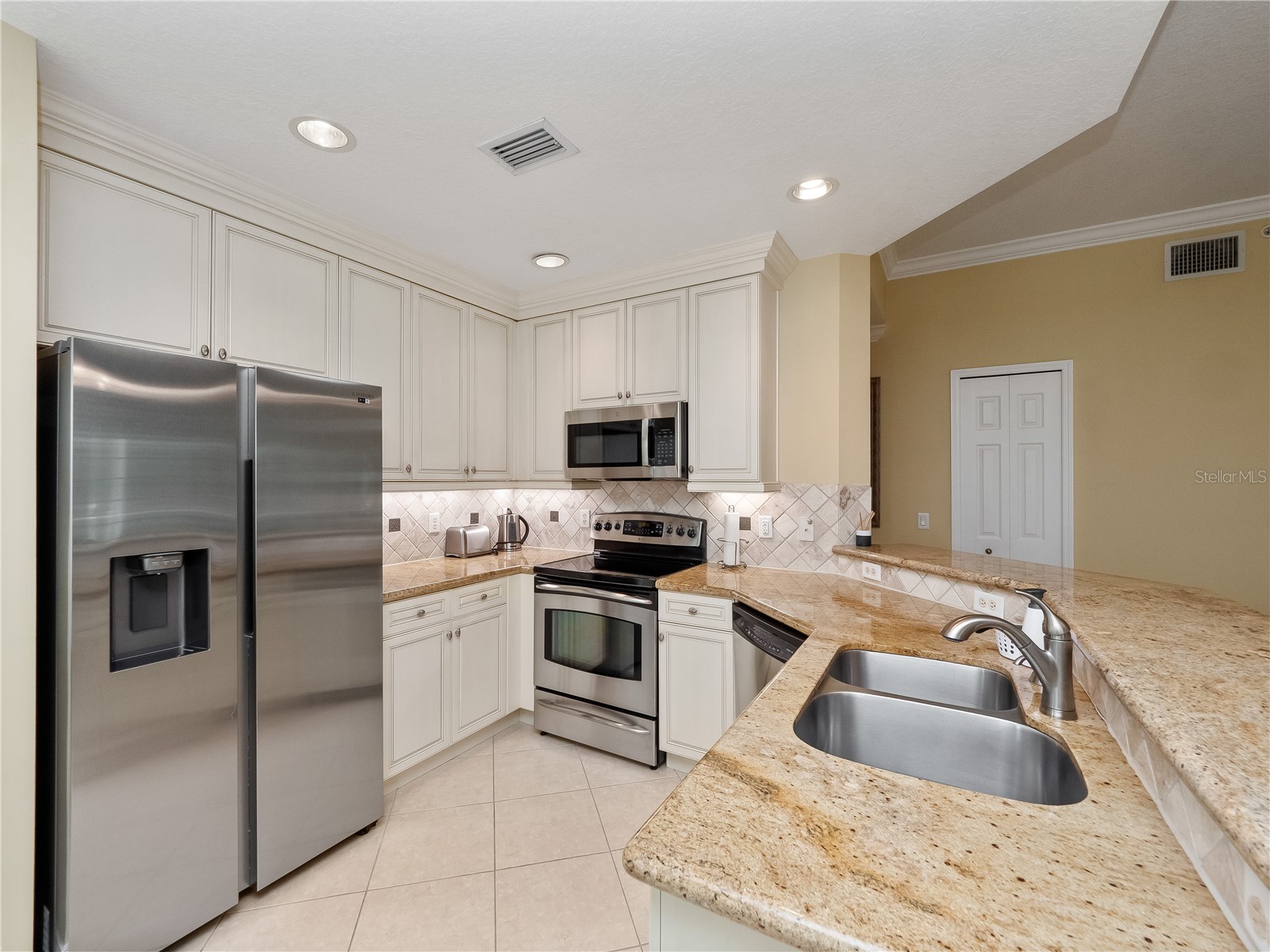 7507 Mourning Dove Circle #204 Reunion FL 34747 O6393179 image16