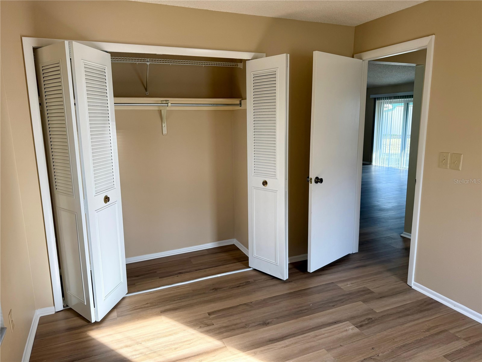 7507 S Sanibel Circle Temple Terrace FL 33637 TB8467450 image17