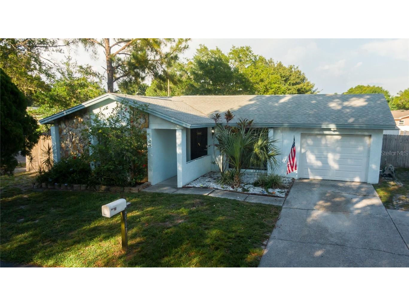 7507 Woodland Oaks Court Tampa FL 33615 J973736 image1