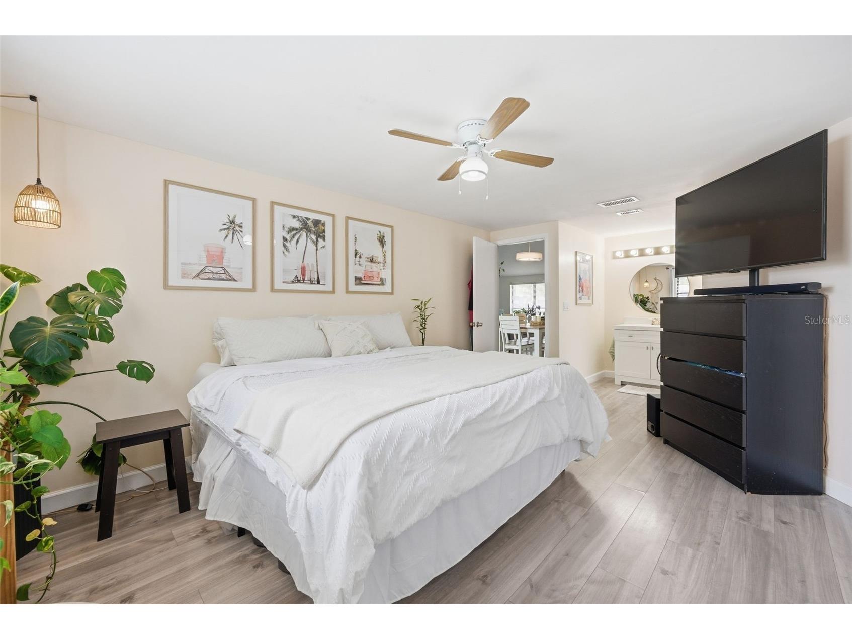 7507 Woodland Oaks Court Tampa FL 33615 W7885162 image18