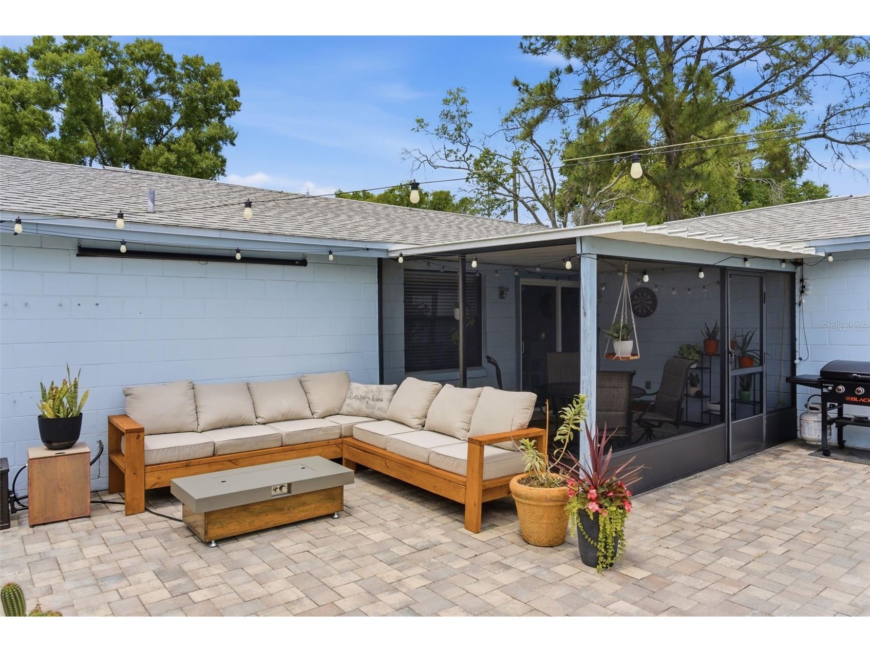 7507 Woodland Oaks Court Tampa FL 33615 W7885162 image26