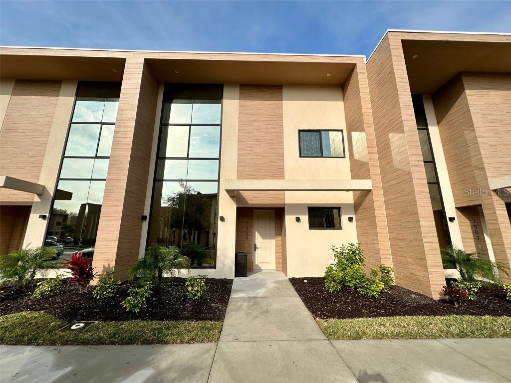7509 Brooklyn Drive Kissimmee FL 34747 O6184114 image1