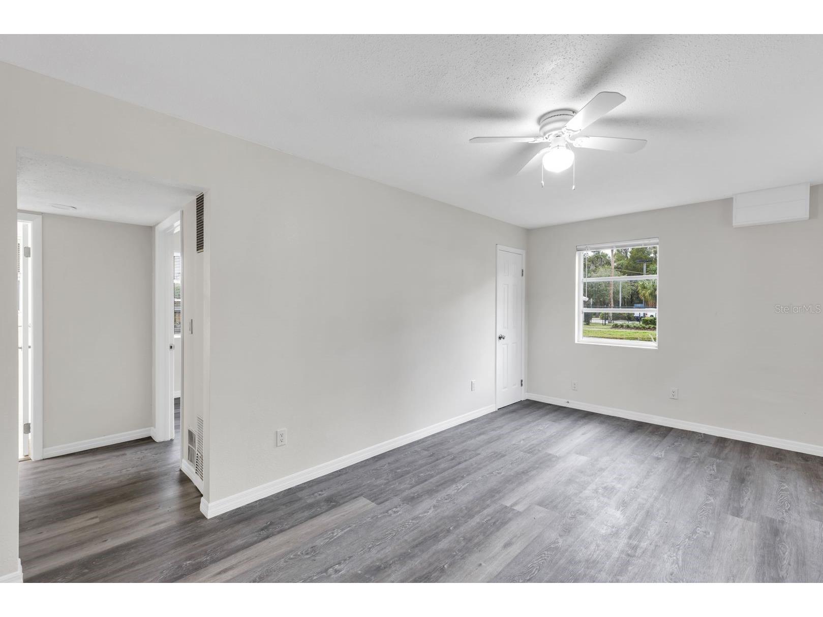 751 Bellevue #1 Daytona Beach FL 32114 O6397035 image8