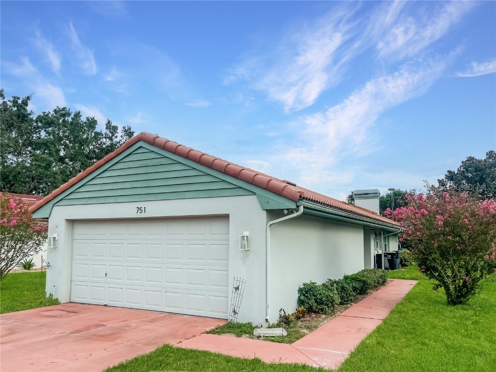 751 Canberra Road Winter Haven FL 33884 S5097874 image1