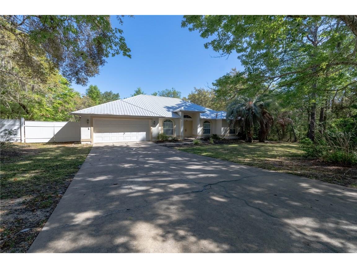 751 E Reehill Street Lecanto FL 34461 OM655369 image1