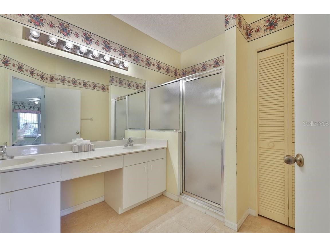 751 Mccallister Avenue Sun City Center FL 33573 TB8439627 image22