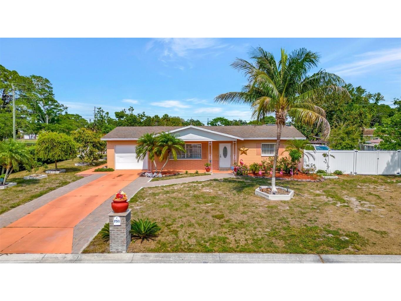 751 Melody Lane Bradenton FL 34207 A4570530 image1
