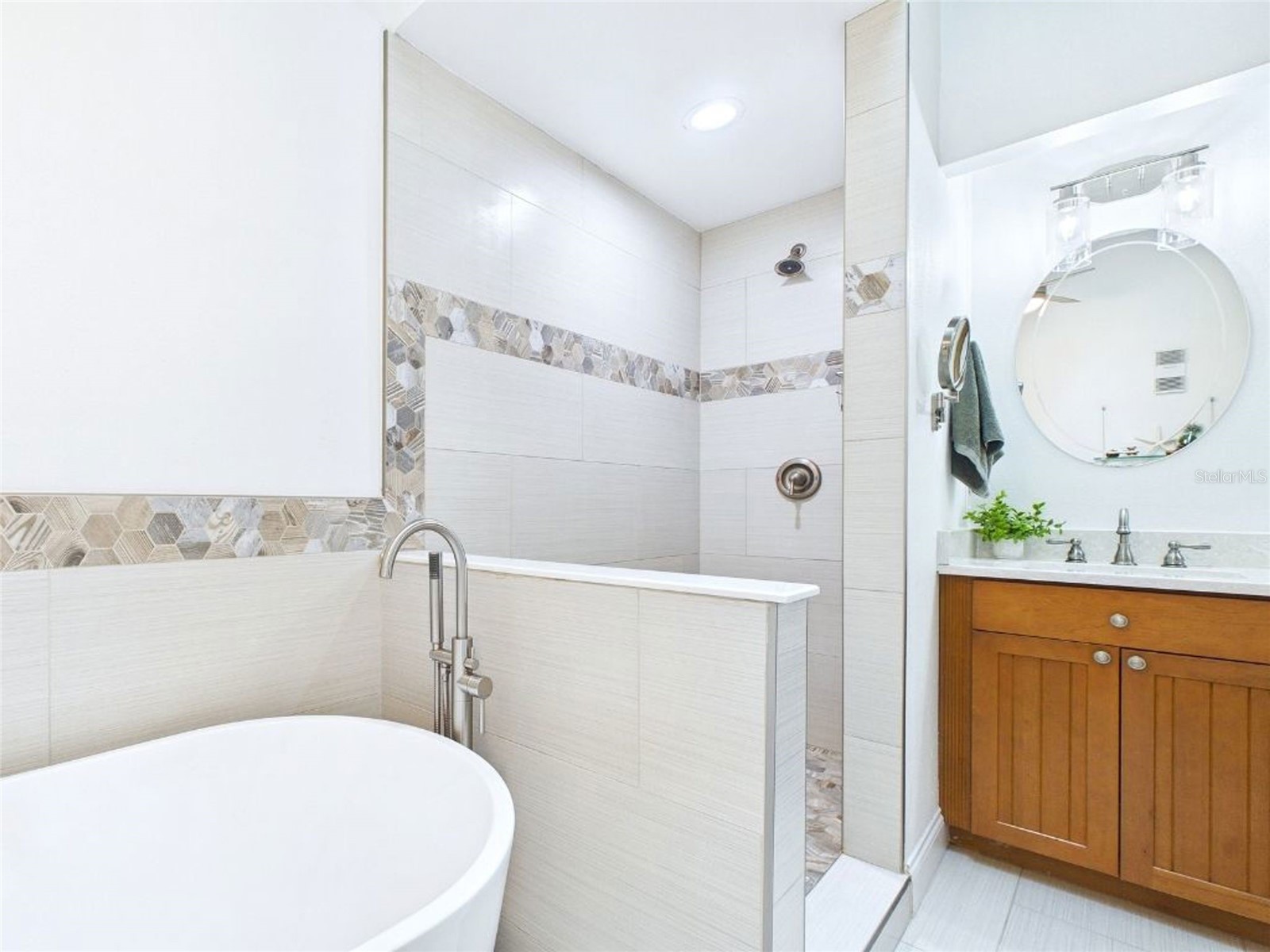751 Pinellas Bayway S #303 Tierra Verde FL 33715 TB8519136 image25