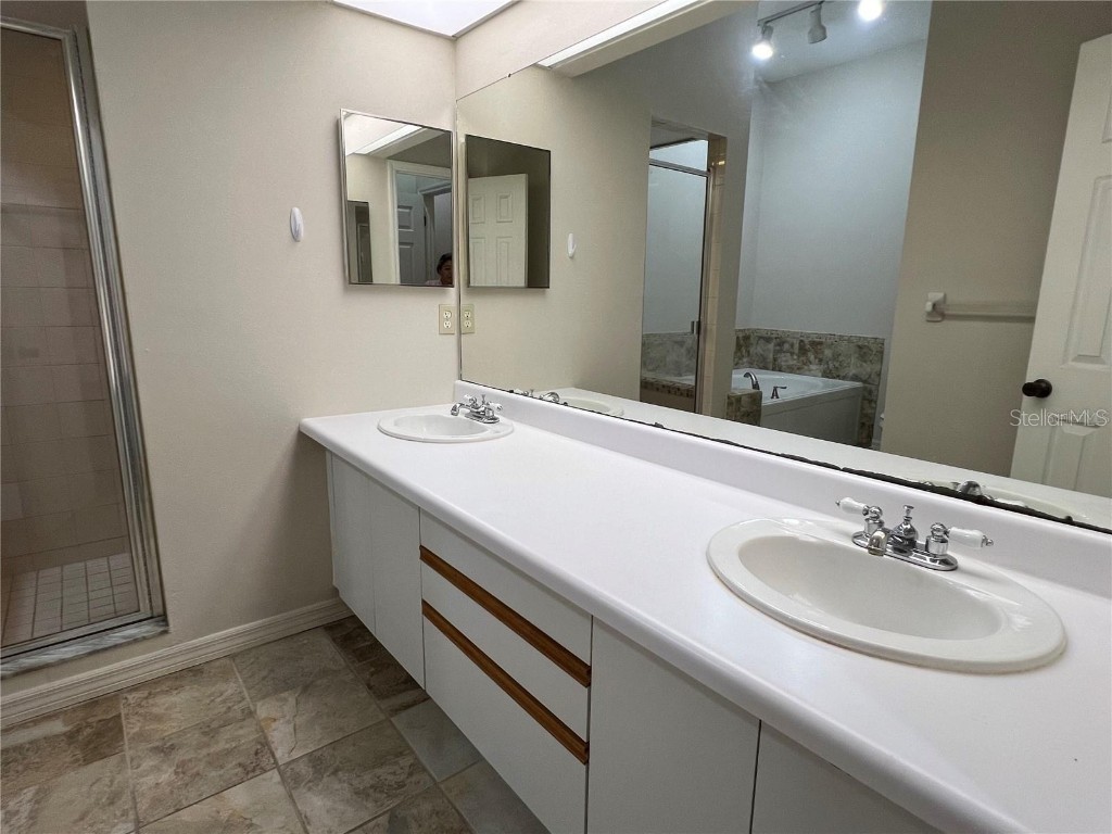 751 Pinellas Bayway S #305 Tierra Verde FL 33715 TB8395616 image10